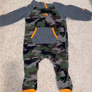 The North Face bunting onsie 6-9 months